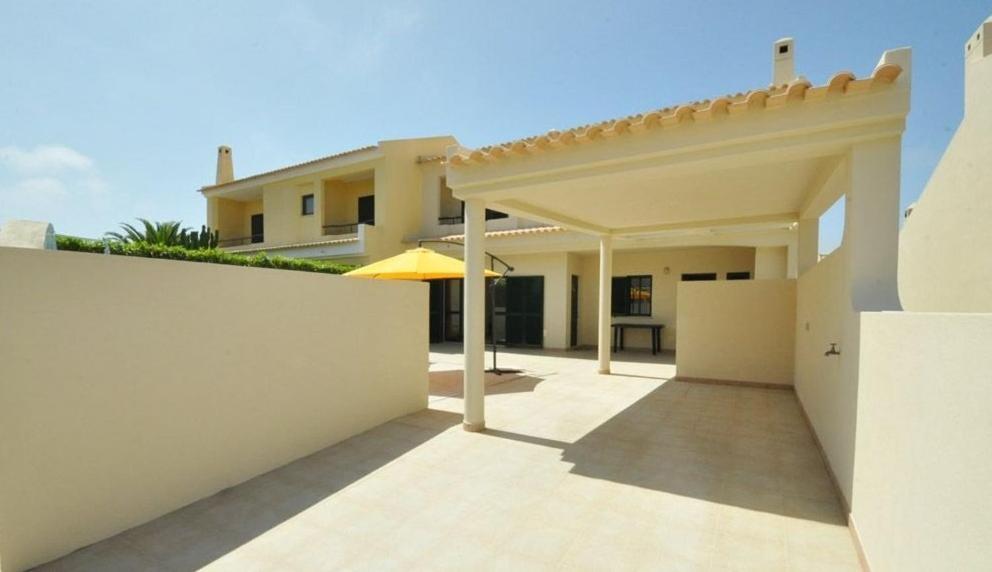 Holiday House อัลบูเฟรา ภายนอก รูปภาพ