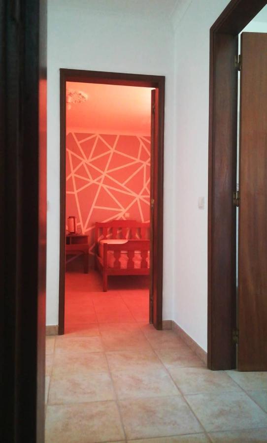 Holiday House อัลบูเฟรา ภายนอก รูปภาพ